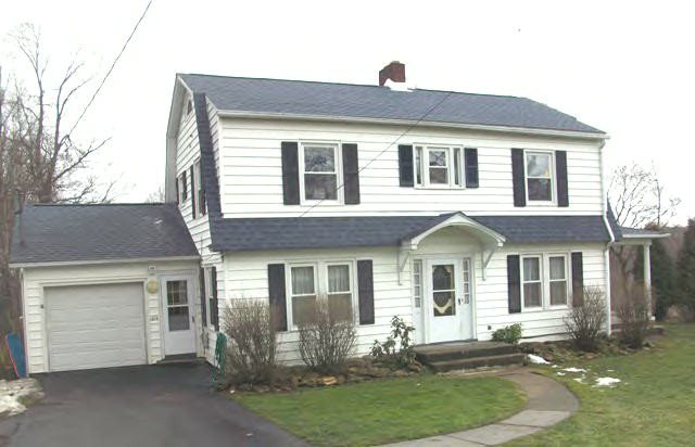 1015 Grandview Road Oil City, PA 16301 - Photo 1 of 1 Main View