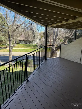 $274,900 | 3695 South Gekeler Lane, Unit 17, Boise, ID 83706