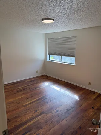 $274,900 | 3695 South Gekeler Lane, Unit 17, Boise, ID 83706