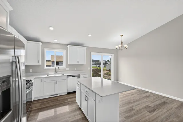 $374,900 | 1526 Raccoon Lane, New Richmond, WI 54017