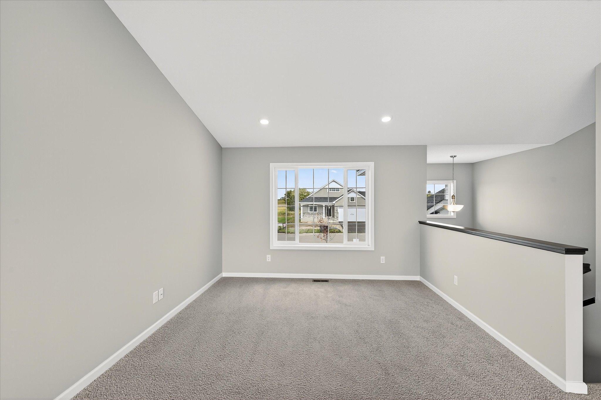 1526 Raccoon Lane New Richmond, WI 54017 - Photo 4 of 23