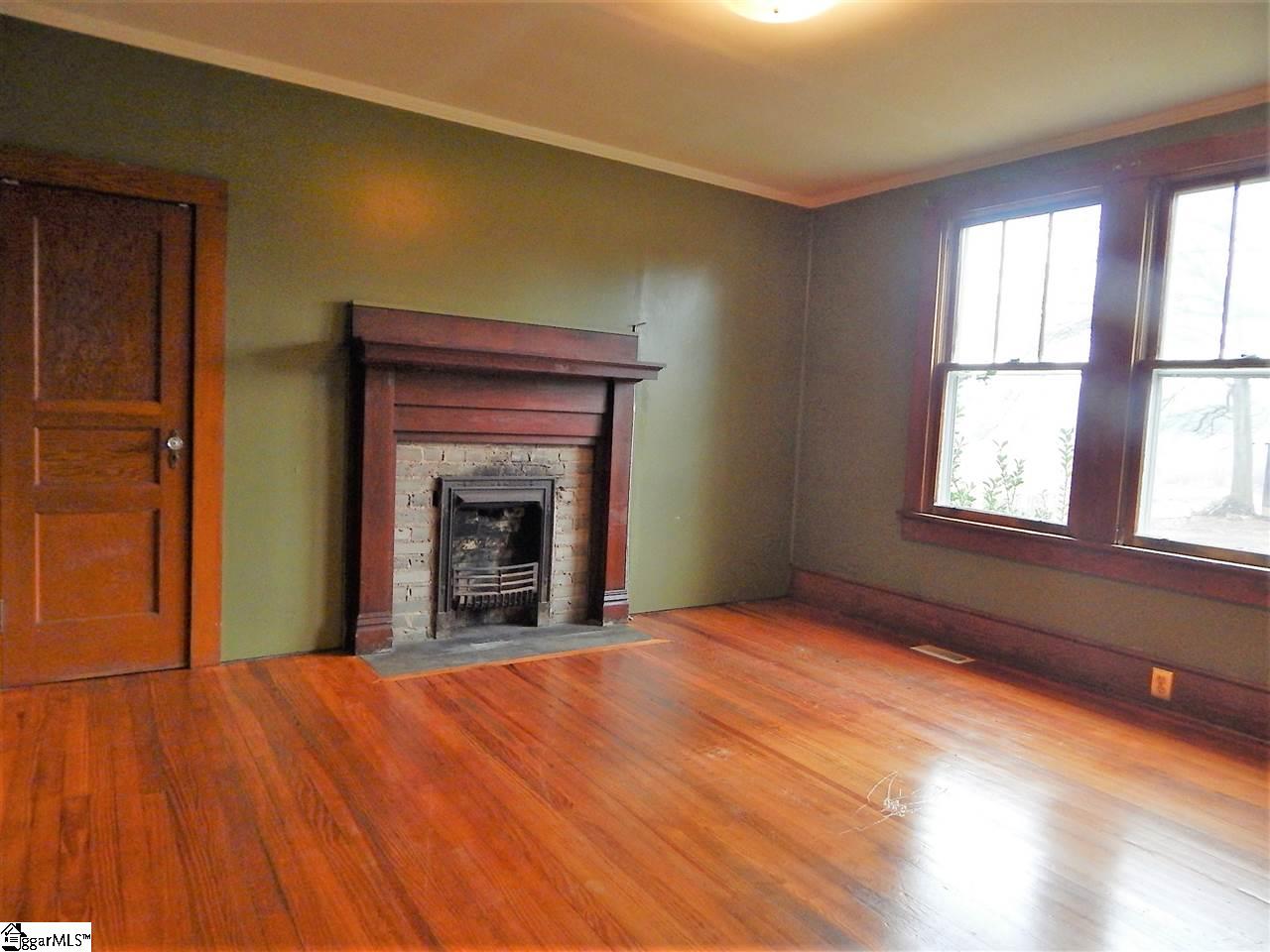180 Coleman Road Wellford, SC 29385 - Photo 8 of 18