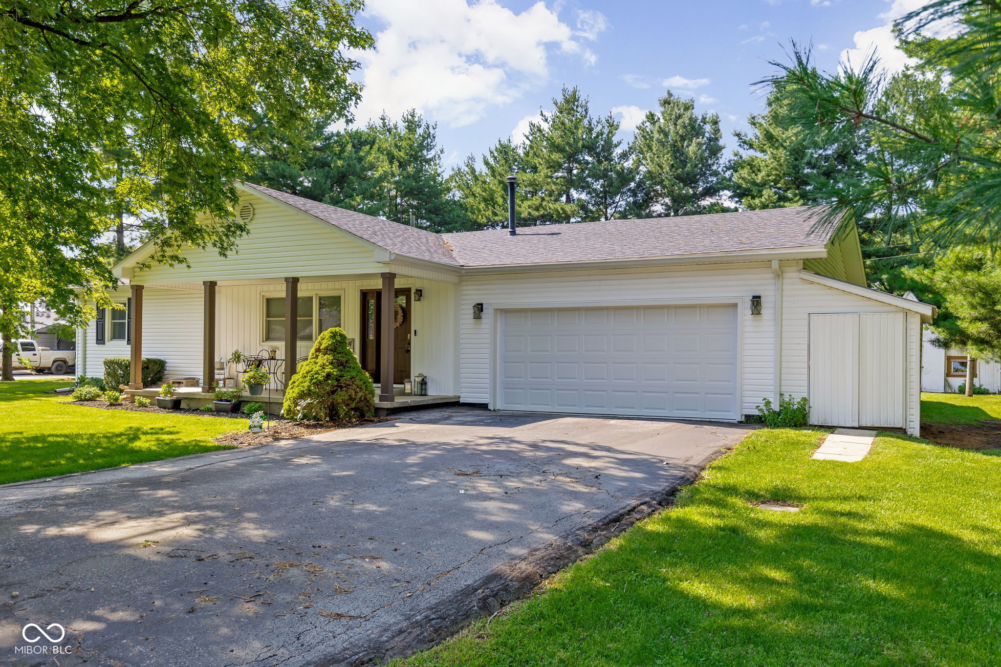 1510 Riley Road Lebanon, IN 46052 - Photo 2 of 33 Gallery Image 2