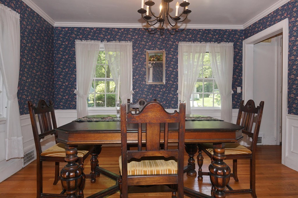95 Craftsland Road Brookline, MA 02467 - Photo 14 of 27 Gallery Image 14