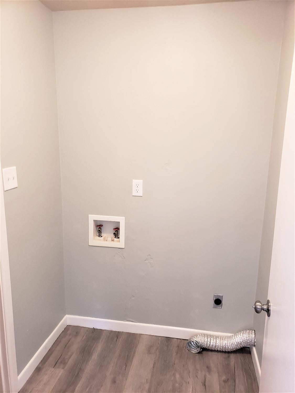 4906 6th Street Lubbock, TX 79416 - Photo 12 of 24 a view of a small space