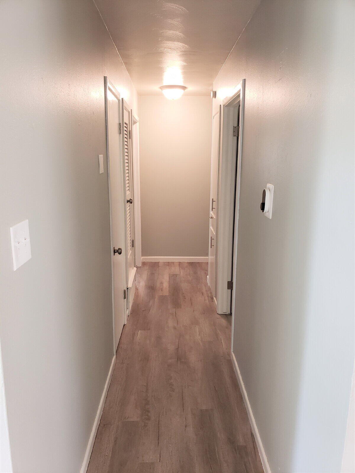 4906 6th Street Lubbock, TX 79416 - Photo 20 of 24 a view of hallway with shower