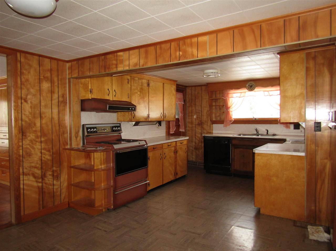 16 Fogg Road Pittsburg, NH 03592 - Photo 8 of 21 Gallery Image 8