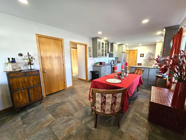 $312,500 | 184 Sloan Street, Newport, VT 05855