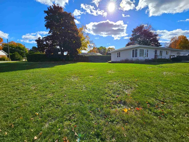 $312,500 | 184 Sloan Street, Newport, VT 05855