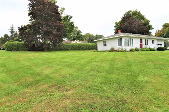 $312,500 | 184 Sloan Street, Newport, VT 05855