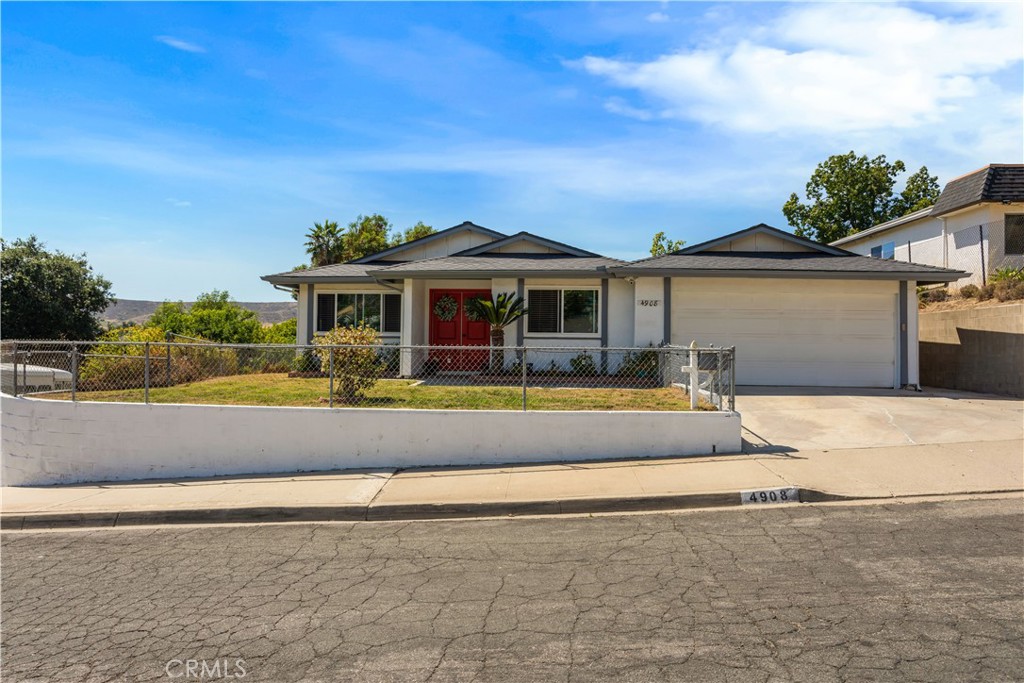 4908 Concho Place Oceanside, CA 92057 - Photo 4 of 32