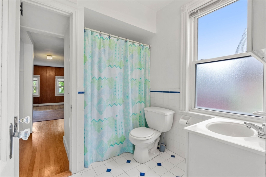 54 Bennett Street Boston, MA 02135 - Photo 24 of 42