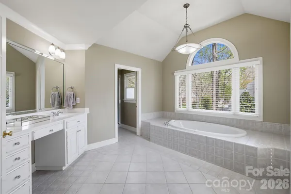 $900,000 | 19760 Hagen Knoll Drive, Davidson, NC 28036
