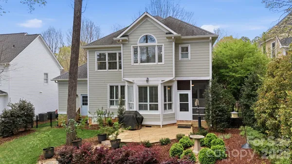 $900,000 | 19760 Hagen Knoll Drive, Davidson, NC 28036