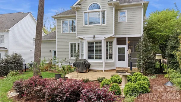 $900,000 | 19760 Hagen Knoll Drive, Davidson, NC 28036