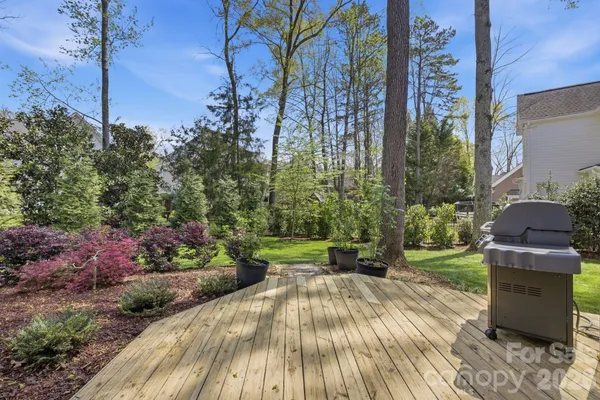 $900,000 | 19760 Hagen Knoll Drive, Davidson, NC 28036