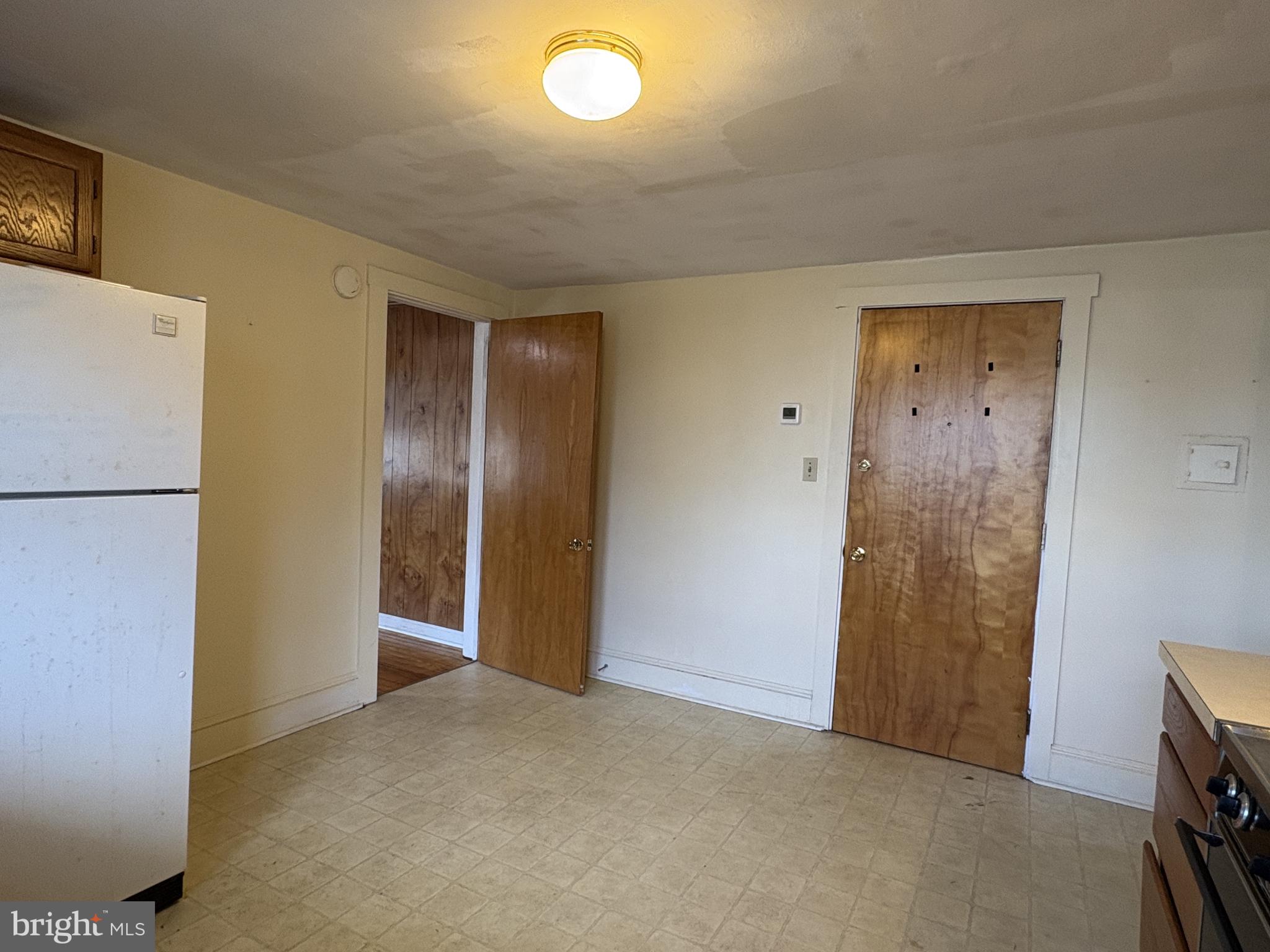 119 Maffitt Street, Unit 4 Elkton, MD 21921 - Photo 6 of 17 a view of an empty room
