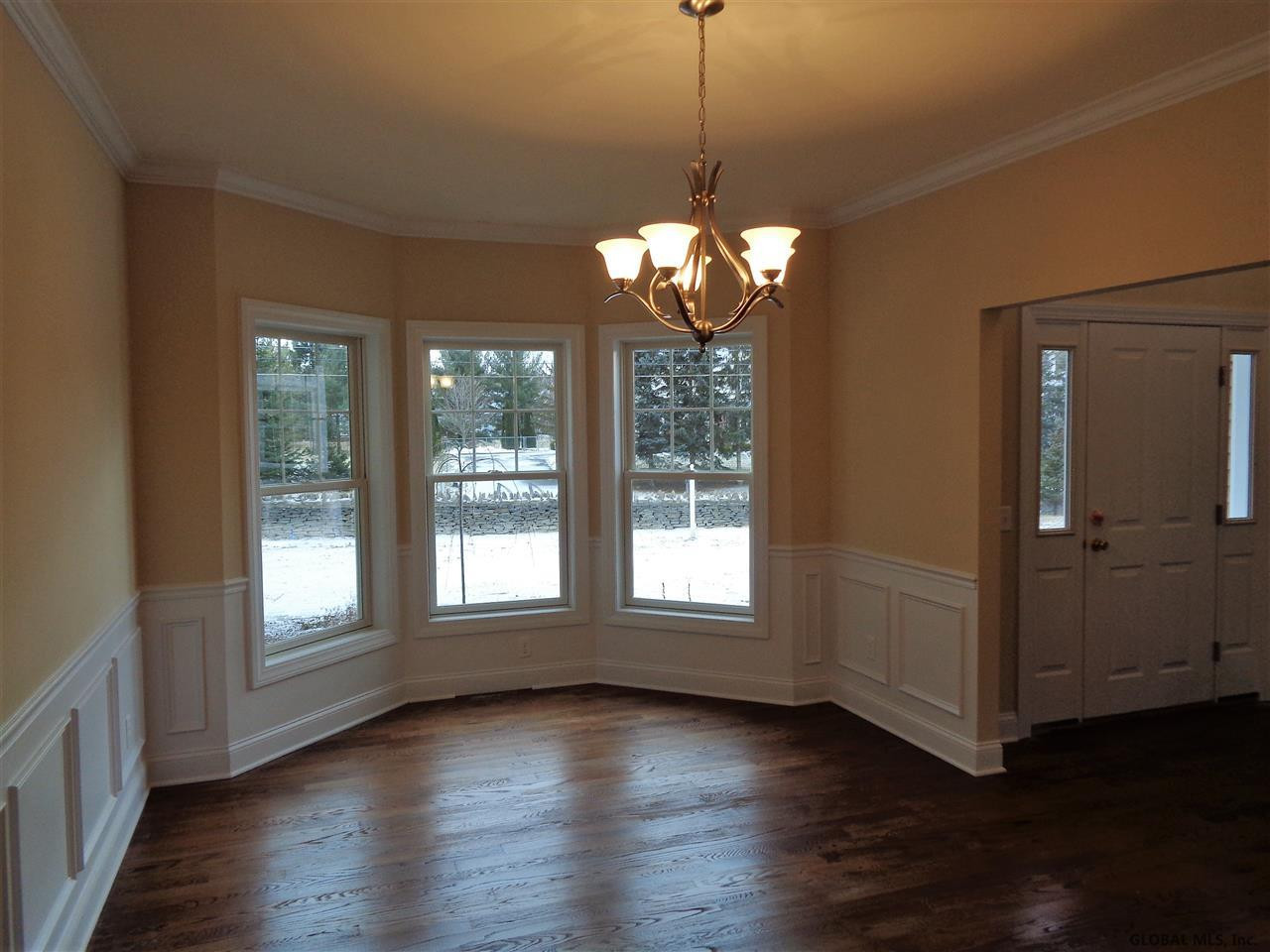 147 B Maxwell Road Colonie, NY 12110 - Photo 8 of 20 Photo 8