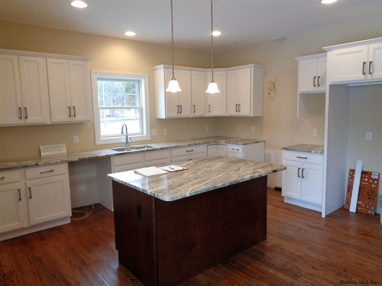147 B Maxwell Road Colonie, NY 12110 - Photo 10 of 20 Photo 10