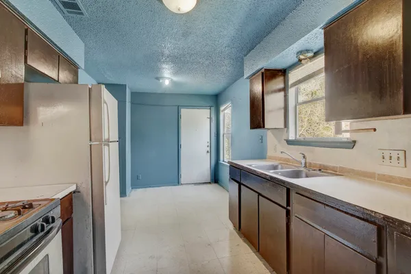 $499,000 | 6207 Adalee Avenue, Austin, TX 78723