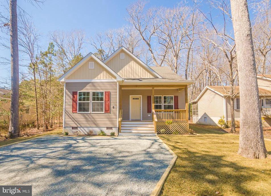 8 Watertown Road Ocean Pines, MD 21811 - Photo 1 of 54 8 Watertown Street view -driveway
