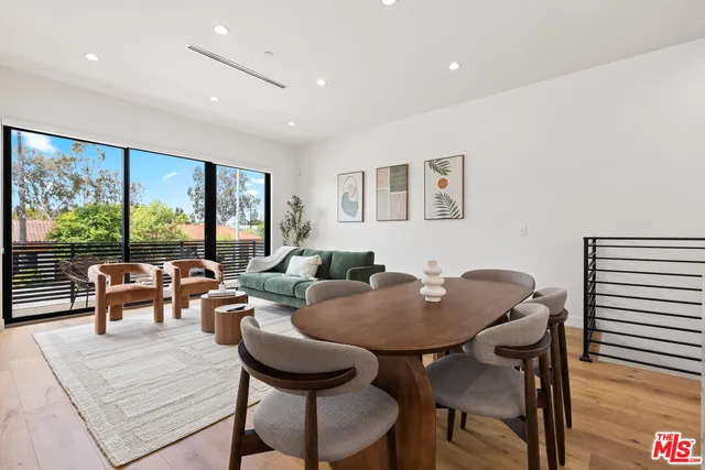 $6,600 | 5118 Laurel Canyon Valley Village, Valley Village, CA 91607