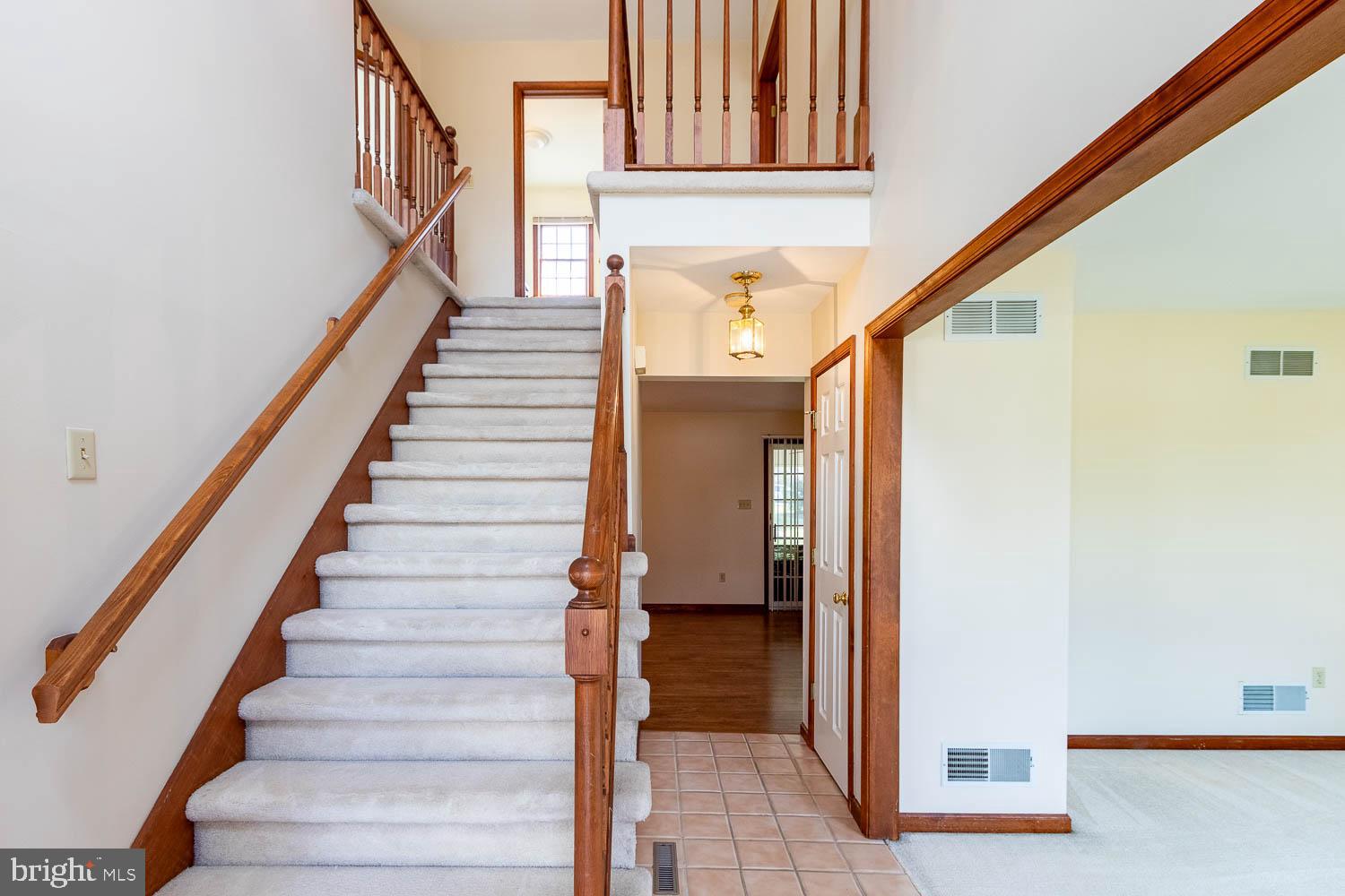 1460 Yardal Road State College, PA 16801 - Photo 7 of 61