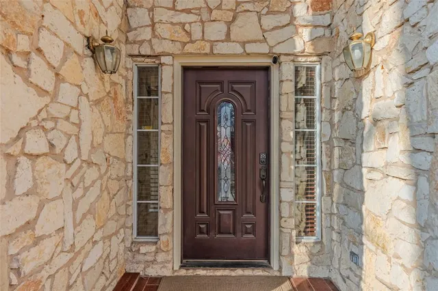 $559,900 | 1040 County Road 3314, Greenville, TX 75402