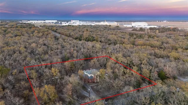 $559,900 | 1040 County Road 3314, Greenville, TX 75402