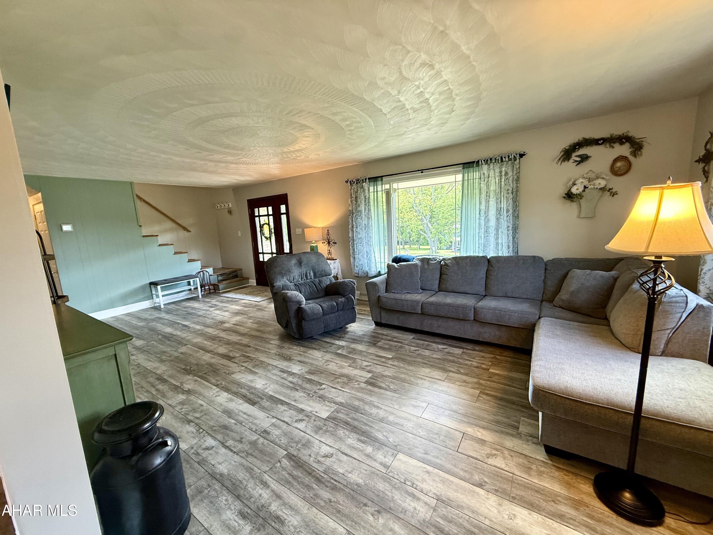 2348 Raystown Road Everett, PA 15537 - Photo 6 of 79