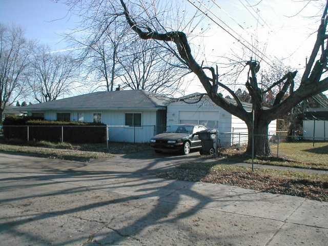 2126 George Street Anderson, IN 46016 - Photo 3 of 12 Gallery Image 3
