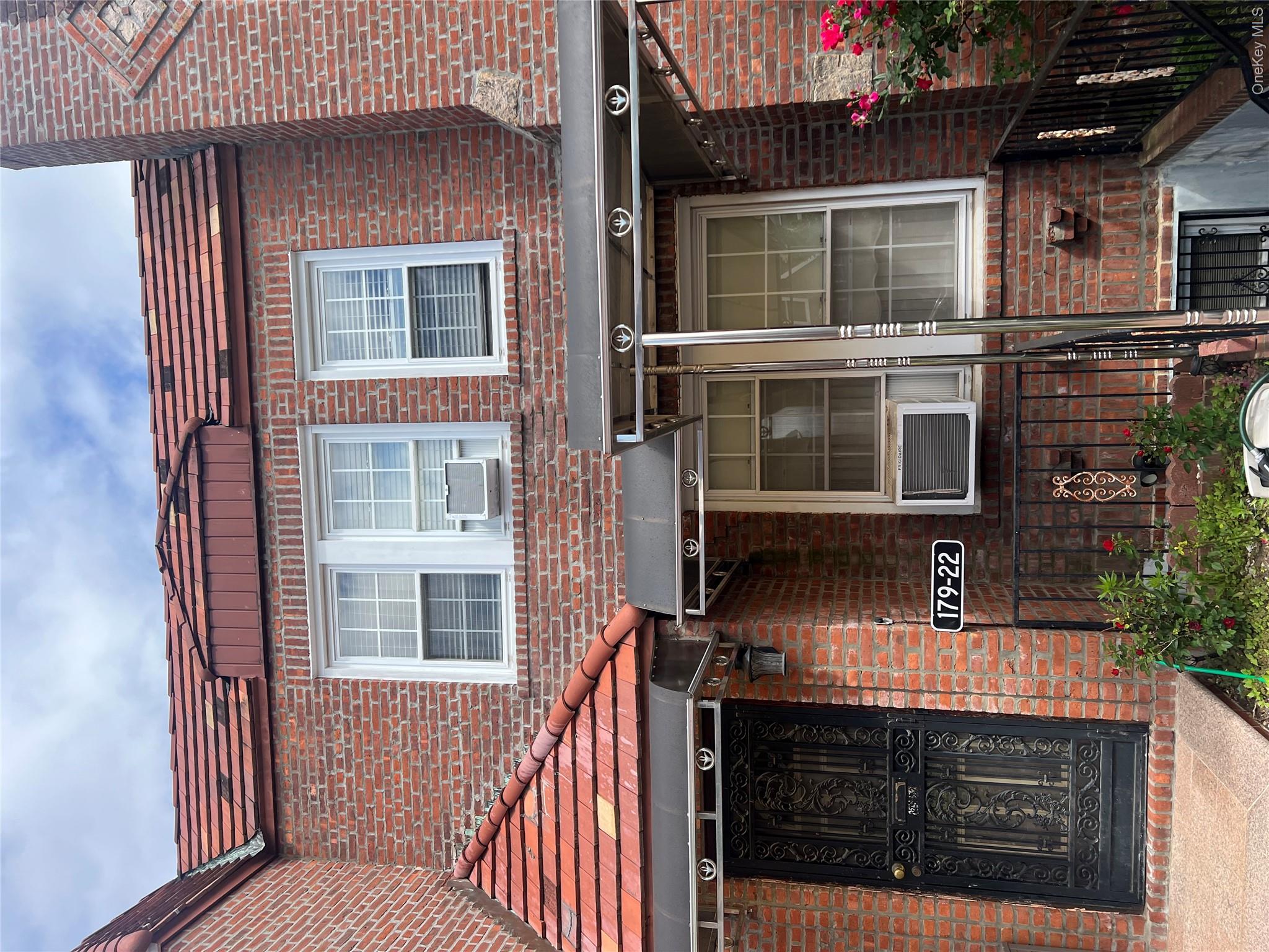 179-22 Anderson Road Queens, NY 11434 - Photo 2 of 12