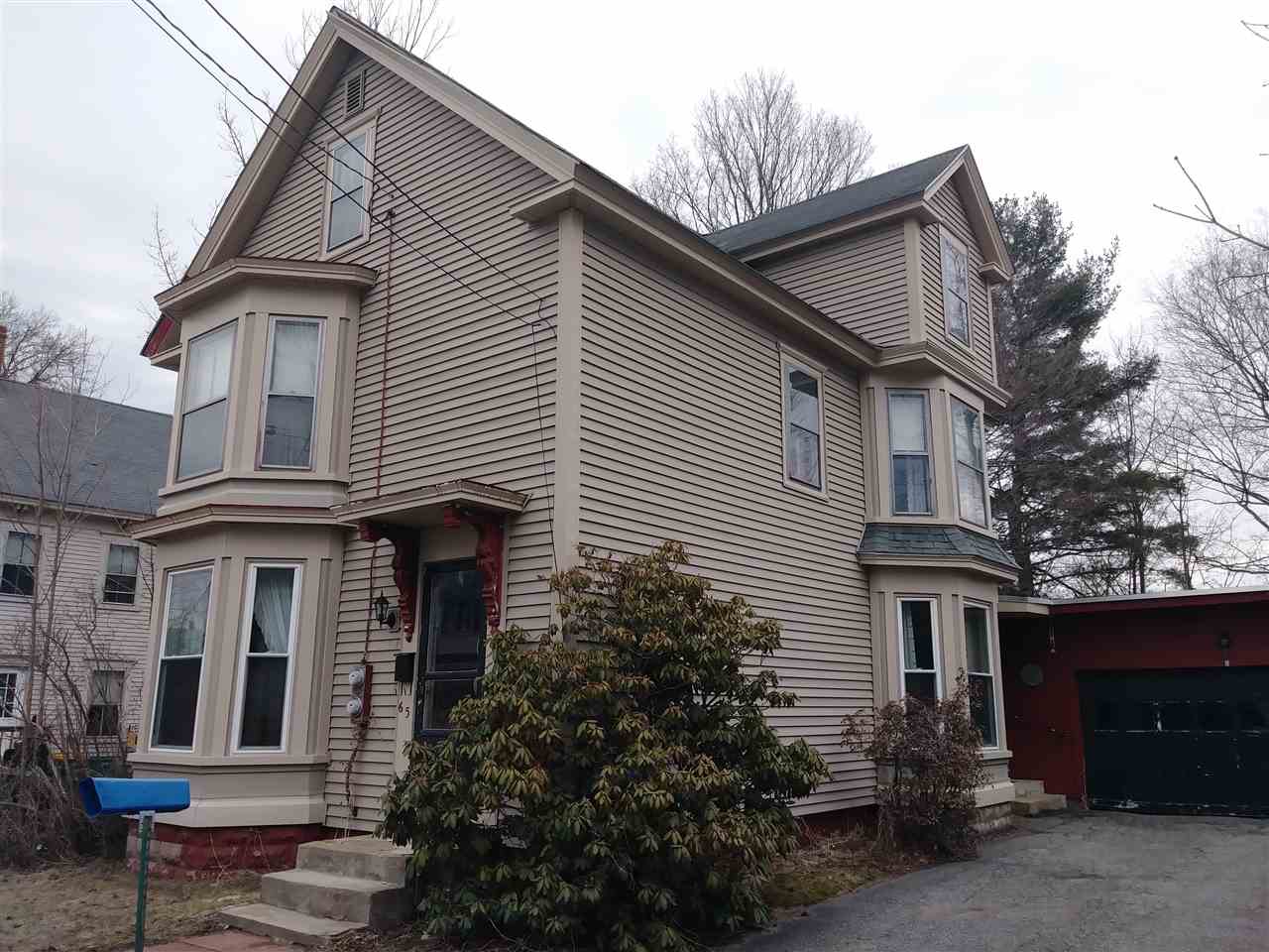 65 Winter Street Rochester, NH 03867 - Photo 1 of 16