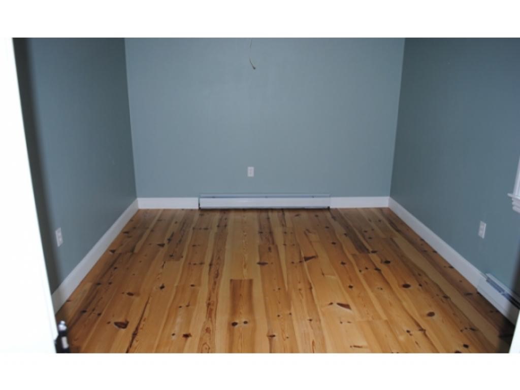 592 Town House Road Effingham, NH 03882 - Photo 5 of 12 Gallery Image 5