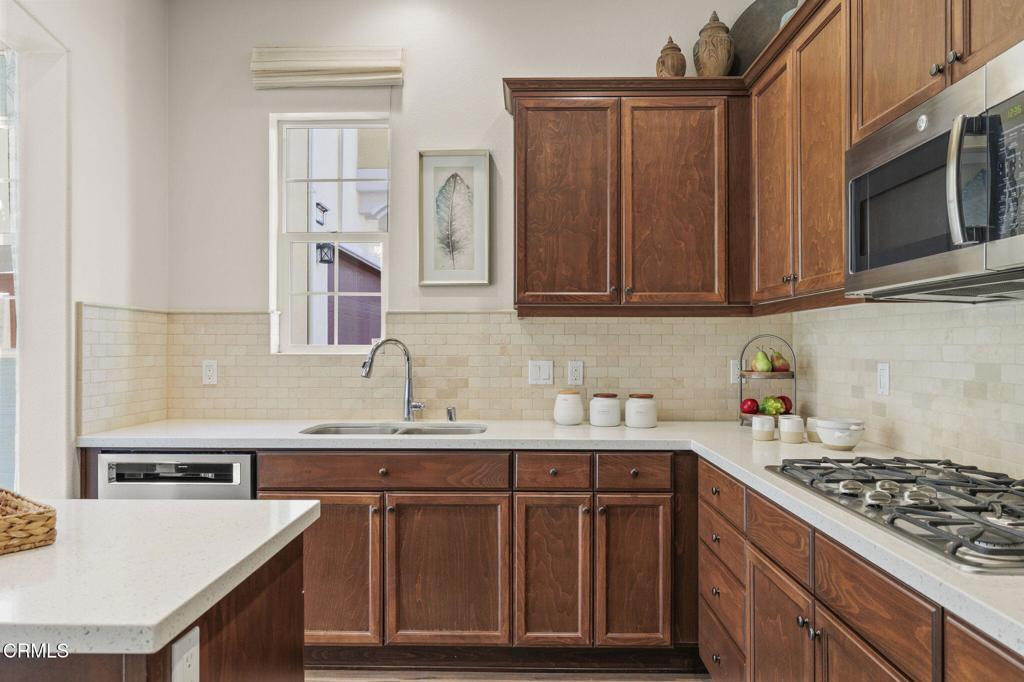 1655 Range Road Oxnard, CA 93036 - Photo 23 of 68