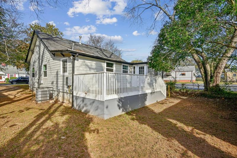 1504 Hardin Avenue Atlanta, GA 30337 - Photo 22 of 30