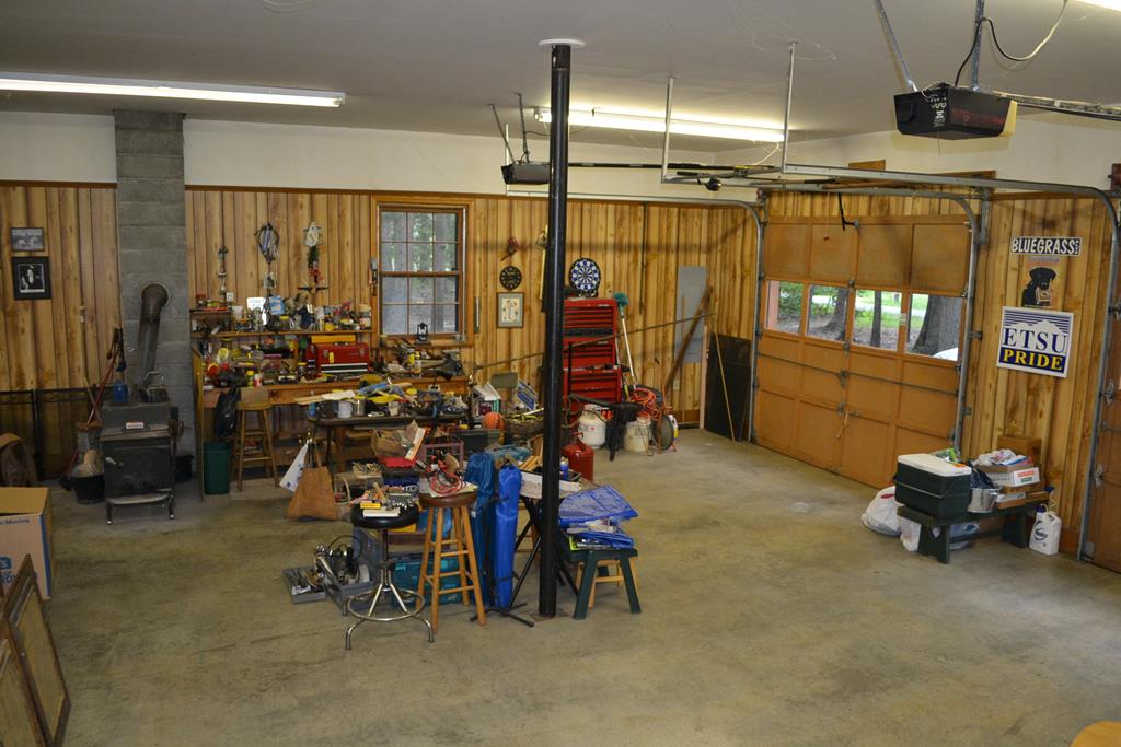 57 Holland Road Farmville, VA 23901 - Photo 17 of 23 Gallery Image 17