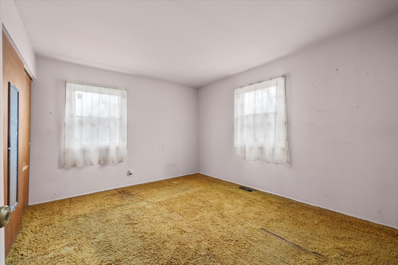 132 North Pinecrest Road Bolingbrook, IL 60440 - Photo 10 of 17