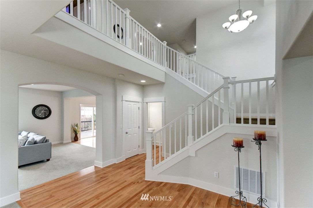 21818 44th Drive Southeast Bothell, WA 98021 - Photo 3 of 25