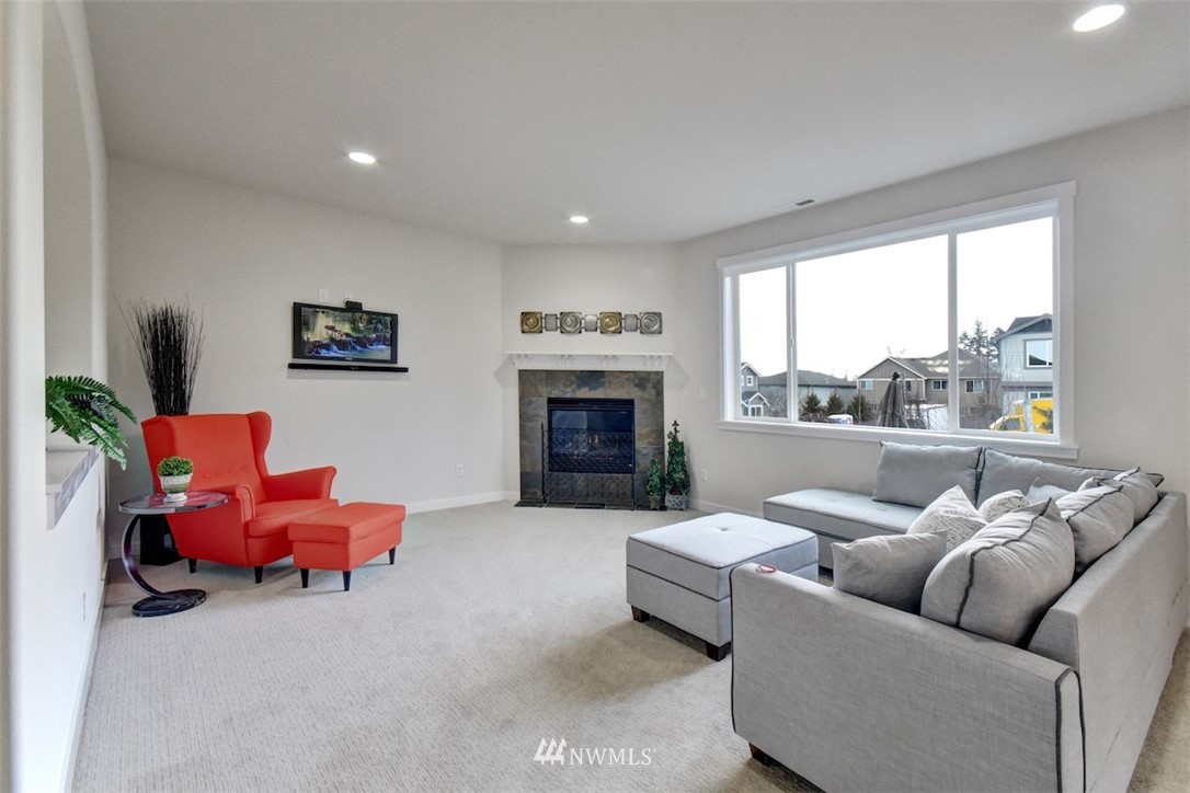 21818 44th Drive Southeast Bothell, WA 98021 - Photo 8 of 25