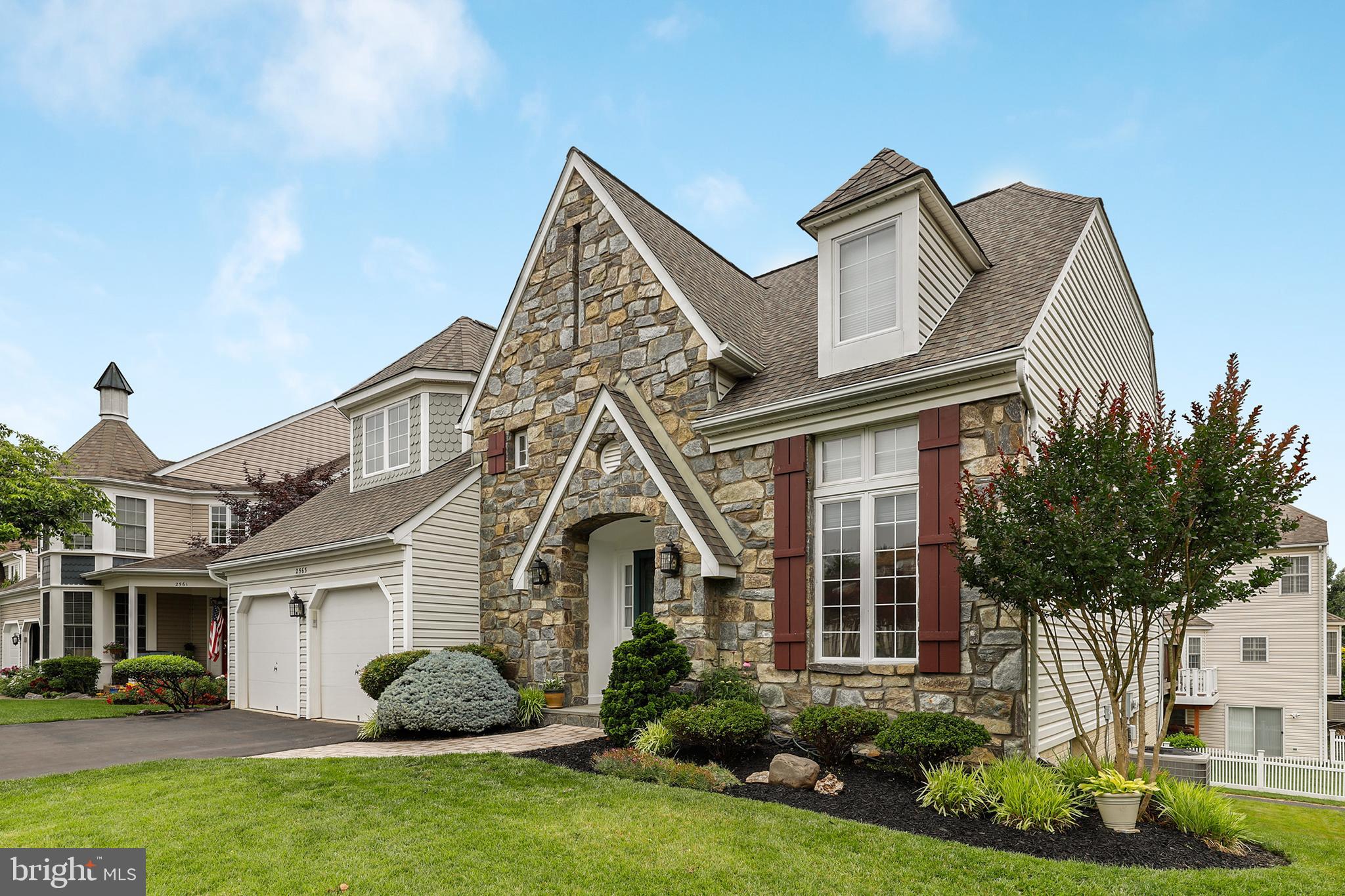 2563 Bear Den Road Frederick, MD 21701 - Photo 2 of 33