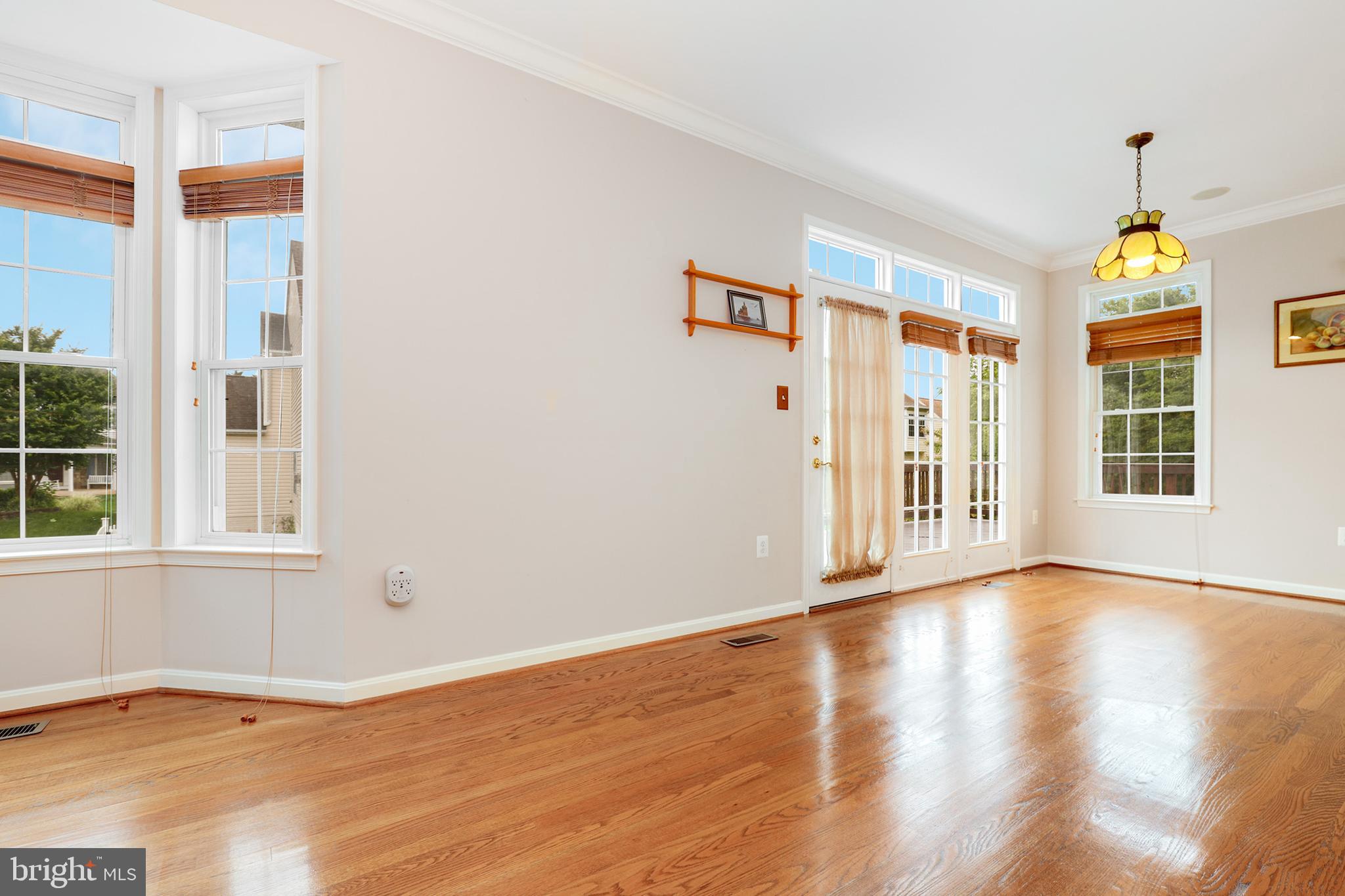2563 Bear Den Road Frederick, MD 21701 - Photo 7 of 33