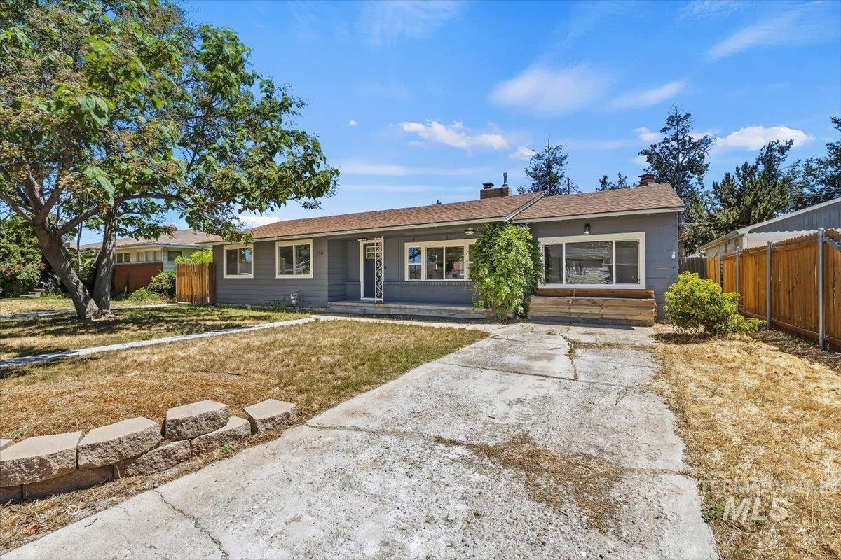 820 Baker Street Boise, ID 83706 - Photo 3 of 26