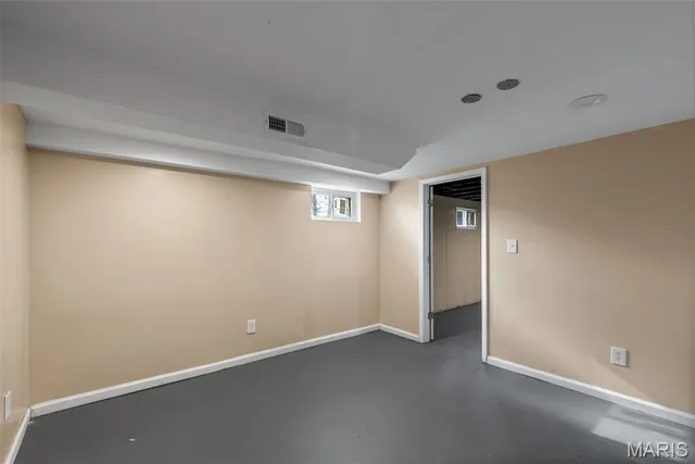 $324,900 | 6064 West Cabanne Place, St. Louis, MO 63112