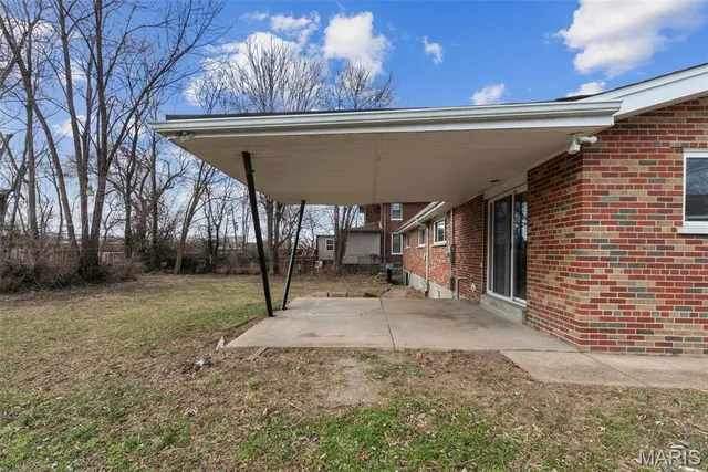 $324,900 | 6064 West Cabanne Place, St. Louis, MO 63112