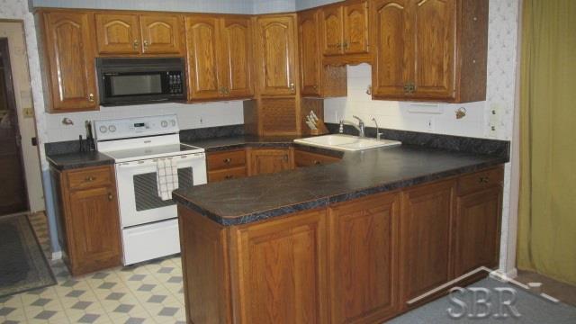 5912 McGrandy Road Bridgeport, MI 48722 - Photo 7 of 15 31285209-6.JPG