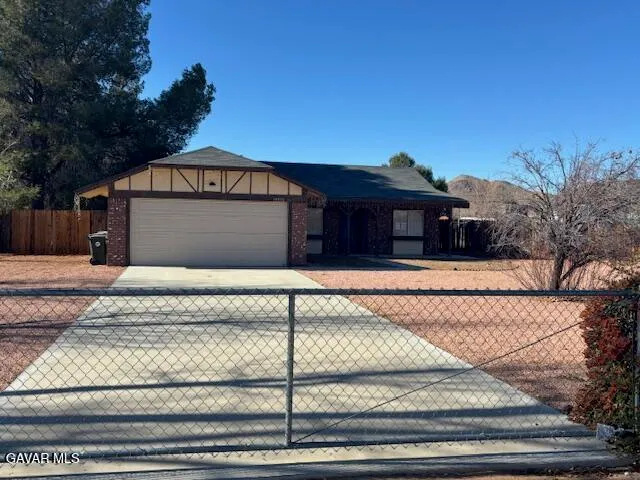 $339,000 | 15576 Washoan Road, Apple Valley, CA 92307
