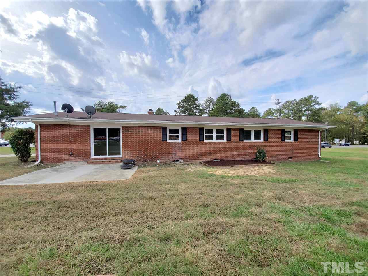 4101 Jane Lane Raleigh, NC 27604 - Photo 8 of 21