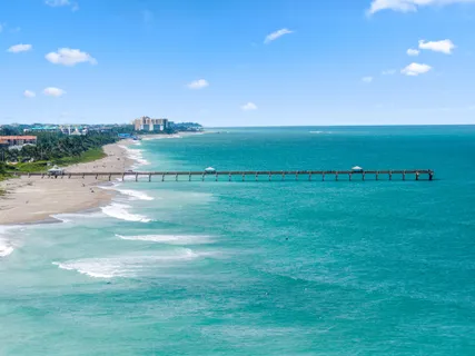 $815,000 | 840 Ocean Drive, Unit 1104, Juno Beach, FL 33408
