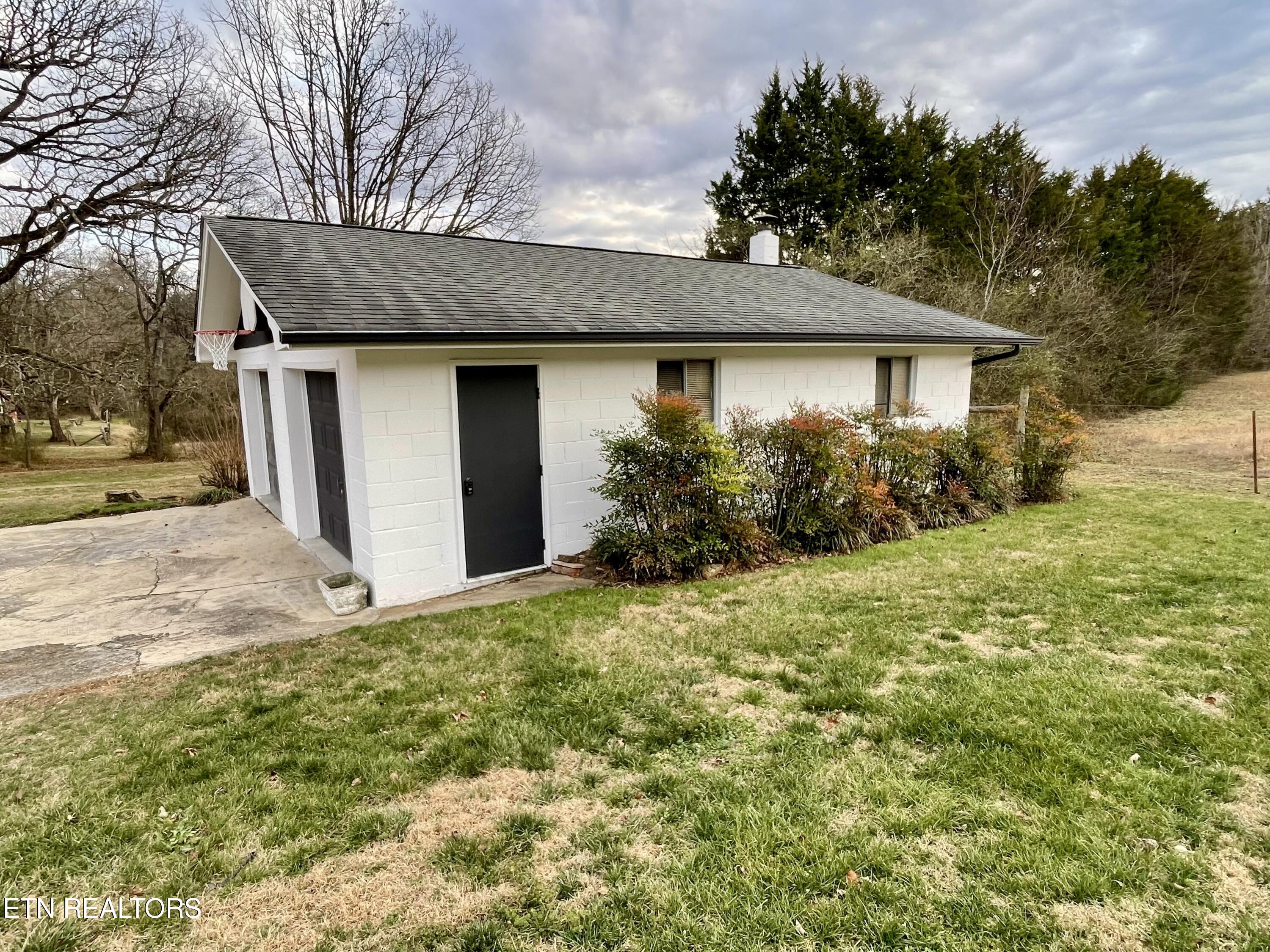 6801 Henegar Road Corryton, TN 37721 - Photo 45 of 50 IMG_5189